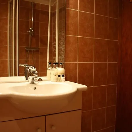 Chalet Les Pistes * Morzine